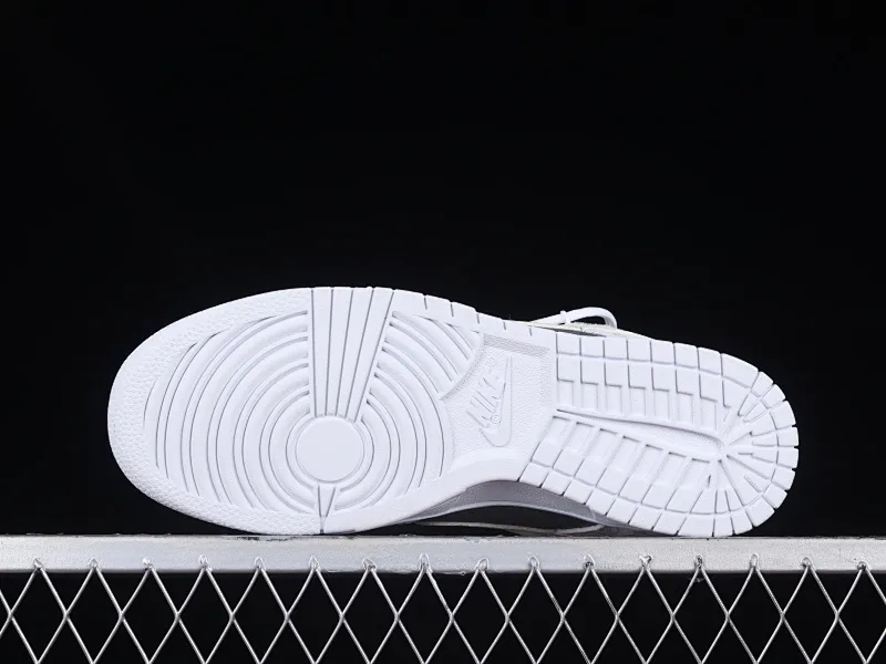 All categories Nk SB Dunk series Nk SB Dunk Low low-top sneakers Nk Dunk Low ESS reverse cashew flower micro industry customized version of deconstructed strap casual sneakers DJ9955-100